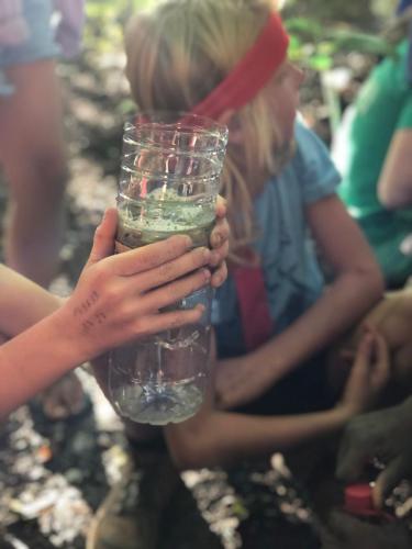 waterzuivering test kinderen stoere jongenskoffer babarkoffers verdwenen vliegtuig